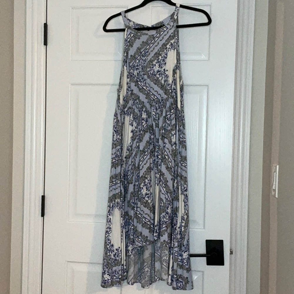 Torrid Bandana High Neck Halter Style Hi-Low Midi Dress white & Blue
